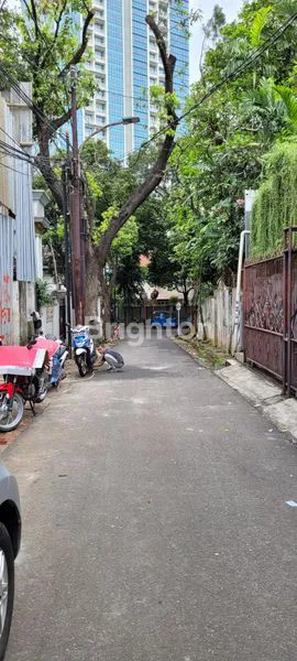 image RUMAH TUA HITUNG TANAH DI JALAN SUNGAI SAMBAS, KEBAYORAN BARU (2)