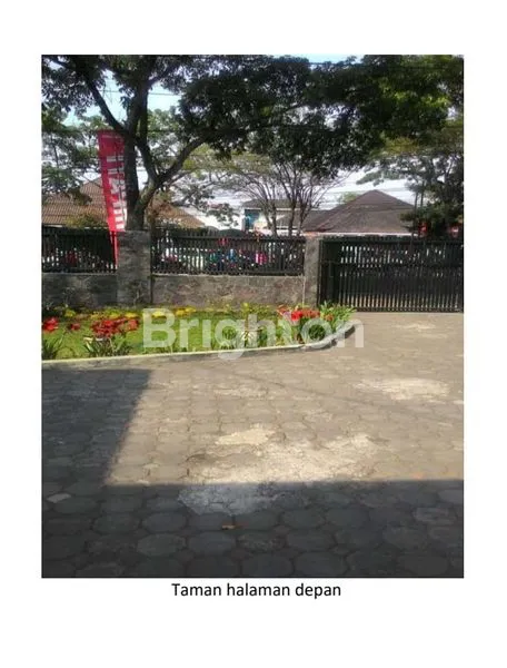 RUMAH ELIT JALAN SUPRATMAN BANDUNG