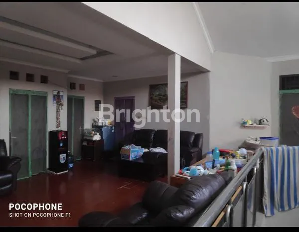 image RUMAH BESAR DUA LANTAI SIAP HUNI DI PULOMAS JAKARTA TIMUR  (5)