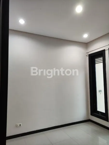 image KERTAJAYA INDAH SIAP HUNI 2 LANTAI DESAIN MODERN DEKAT GALAXY MALL, UNAIR (2)