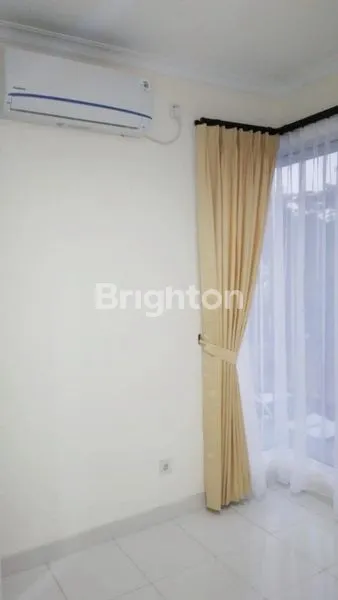 image RUMAH 2 LANTAI SEMI FURNISHED ASRI DEPAN TAMAN THE ICON VERDANT VIEW BSD (5)