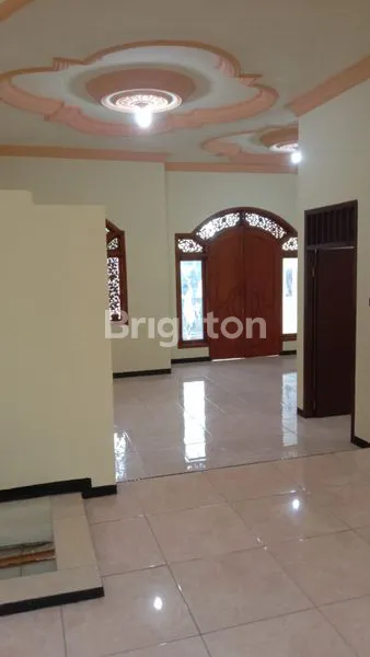 image RUMAH 2 LANTAI SIAP HUNI DEKAT MALANG KOTA, SAWOJAJAR, SULFAT, EXIT TOL MADYOPURO (4)