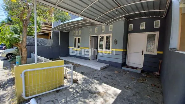 image 1,075 M NEGO, RUMAH SECOND TERAWAT, BUKIT PALMA SURABAYA (4)