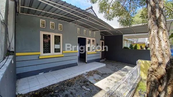 image 1,075 M NEGO, RUMAH SECOND TERAWAT, BUKIT PALMA SURABAYA (7)