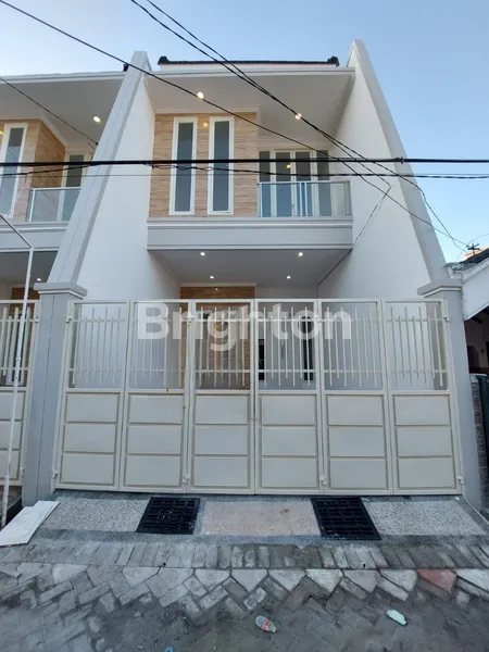 image RUMAH MINIMALIS DAN BARU 2 LT DI MULYOSARI SURABAYA (1)