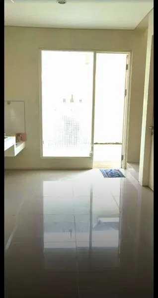 image RUMAH MINIMALIS SIAP HUNI TERAWAT NORTHWEST PARK CITRLAND SURABAYA BARAT (2)