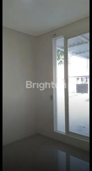 image RUMAH MINIMALIS SIAP HUNI TERAWAT NORTHWEST PARK CITRLAND SURABAYA BARAT (3)