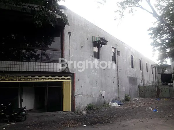 image GUDANG TANJUNG PERAK DEKAT TOL!! MURAH!! CONTAINER BISA MASUK. (1)