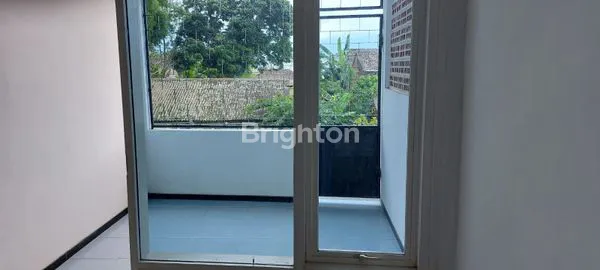 image DIJUAL RUMAH SIAP PAKAI DAERAH NGAGLIK BATU (7)