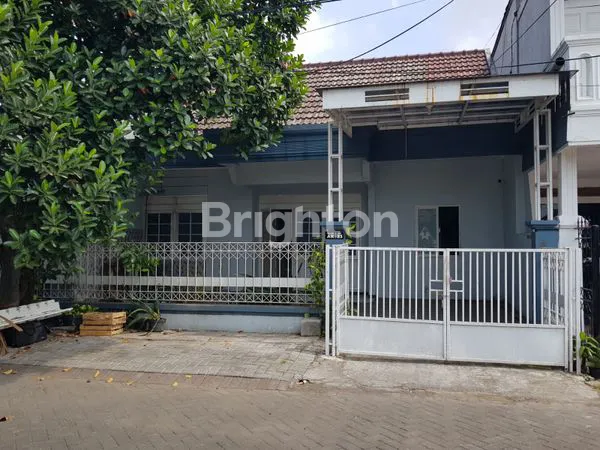image RUMAH 1.5 LANTAI LT 153 DI RUNGKUT MAPAN BARAT (1)