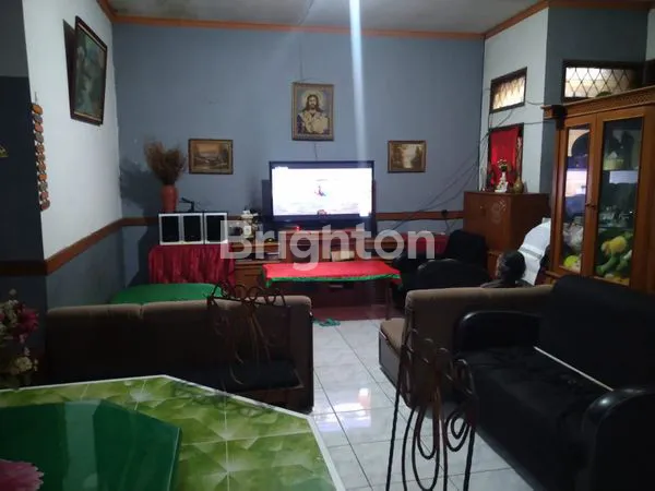 image RUMAH 1 LANTAI LUAS DI CISANGKAN PADASUKA CIMAHI TENGAH (2)