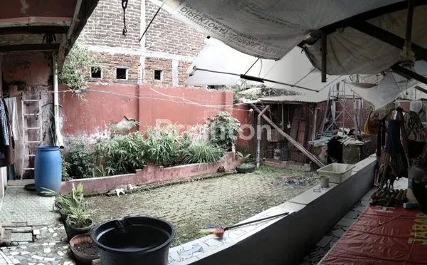 image RUMAH 1 LANTAI LUAS DI CISANGKAN PADASUKA CIMAHI TENGAH (3)