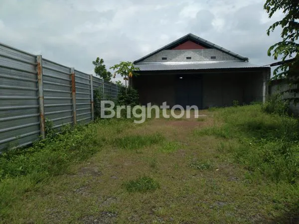 image GUDANG DI JALAN PROVINSI DI KEDIRI  (2)