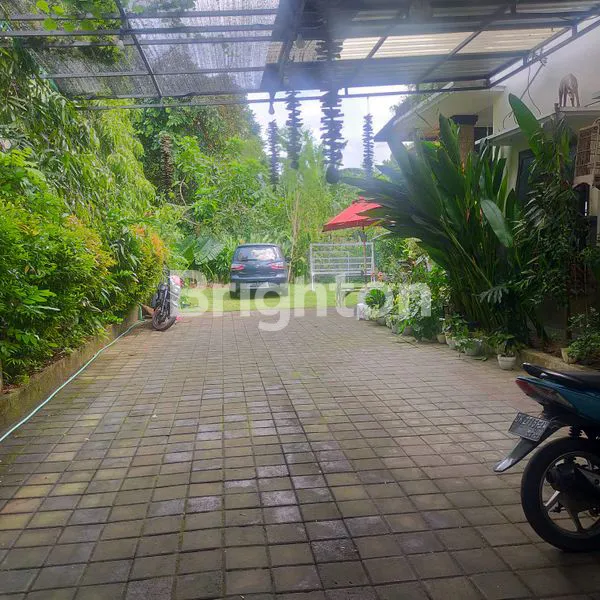 image RUMAH 2 LANTAI, 3KT & GARDEN LUAS + TANAH KOSONG 350M² DI KEROBOKAN (7)