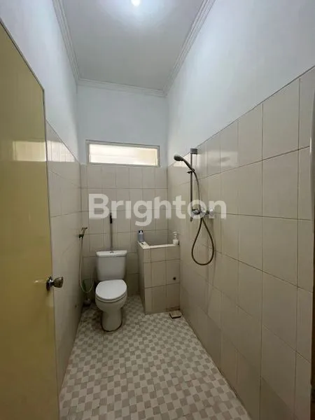 image HUNIAN NYAMAN RUMAH KLAMPIS SEMOLO TIMUR LOKASI STRATEGIS (6)