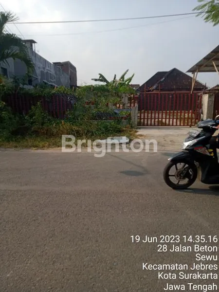 TANAH BEKAS PABRIK BATIK DI TENGAH KOTA SOLO