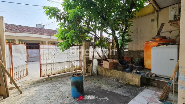 image RUMAH MINIMALIS 2 LANTAI DI VILLA BALARAJA (2)