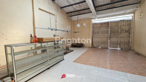 image BANGUNAN MINIMALIS DI VILLA BALARAJA (2)