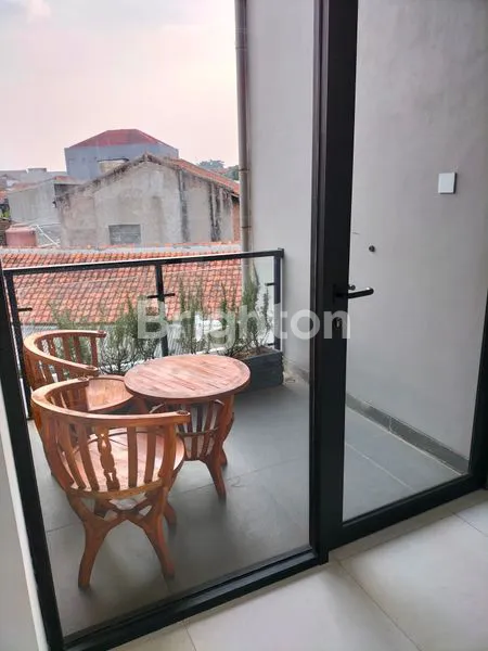 image RUMAH BARU KEREN, TENGAH KOTA BANDUNG HARGA DIBAWAH 2 M SAJA (3)
