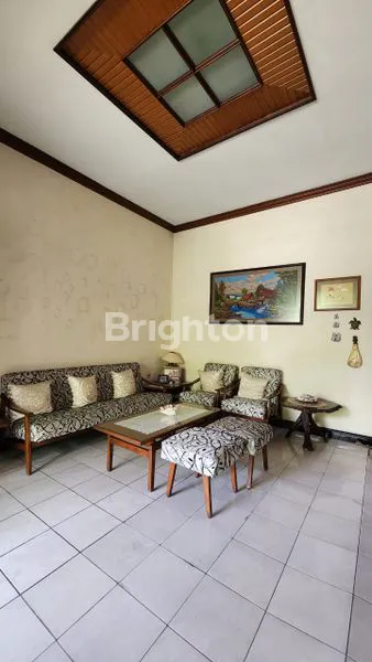 image RUMAH BAGUS TERAWAT KENDANGSARI DEKAT JEMURSARI RUNGKUT (2)