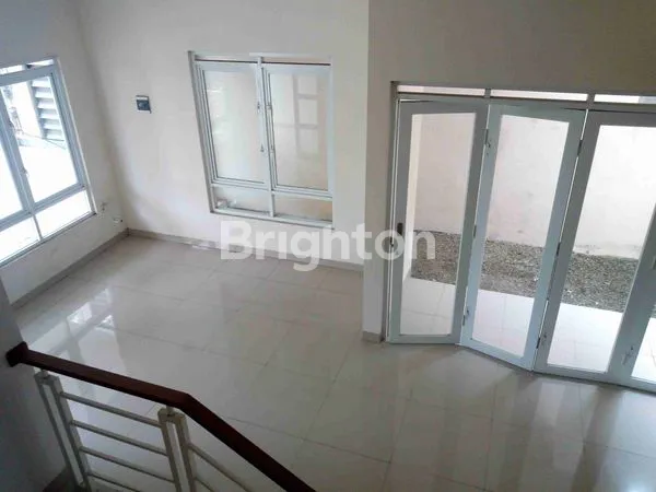 image RUMAH BARU DI PADASUKA BANDUNG (3)