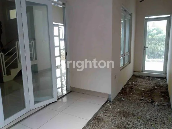 image RUMAH BARU DI PADASUKA BANDUNG (4)