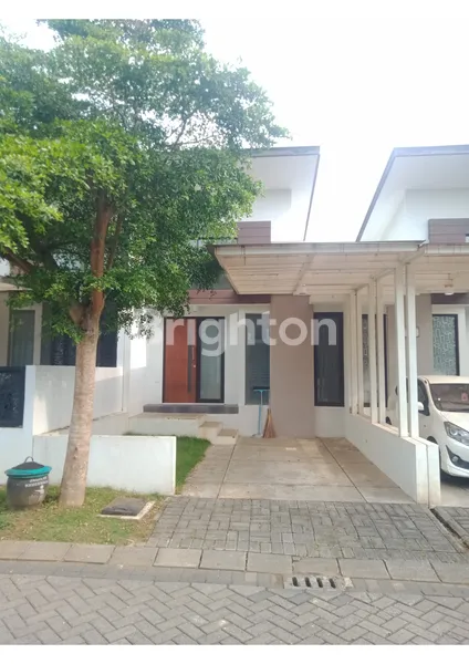 image RUMAH MINIMALIS, SIAP HUNI, ADA FURNITURE, DEKAT BINUS (1)