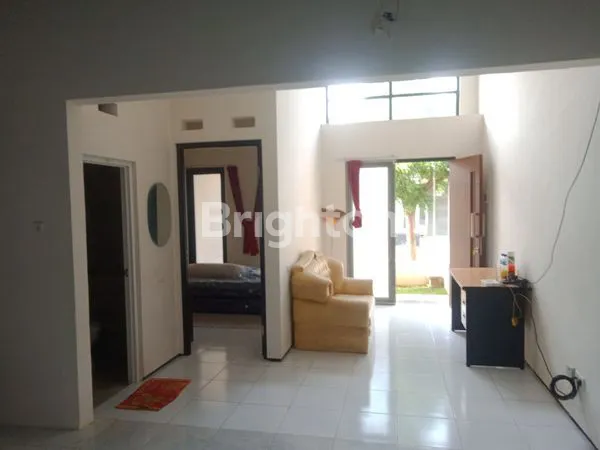 image RUMAH MINIMALIS, SIAP HUNI, ADA FURNITURE, DEKAT BINUS (4)