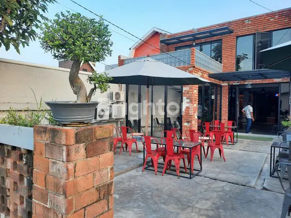 image RUMAH BEKAS CAFE DEKAT TRANSMART SIDOARJO DEKET TOLL DEKAT ALUN2 SIDOARJO (5)