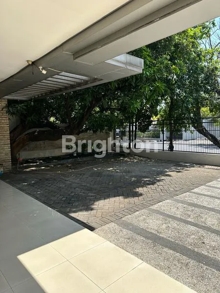 RUMAH AREA KOMERSIAL DI JL BENGAWAN PUSAT KOTA SURABAYA