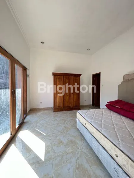 image RUMAH SEMI VILLA 3 BWDROOMS BERLOKASI DI KEROBOKAN (2)