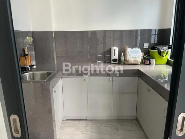 image RUMAH SIAP HUNI LAVON SWANCITY, CIKUPA TANGERANG (5)