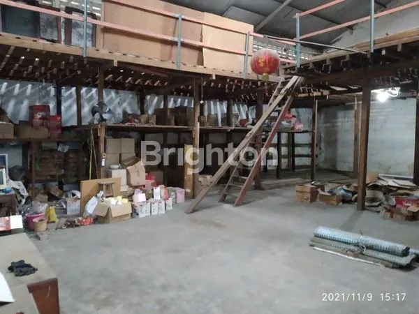 image GUDANG DI JL LEBAK SARI SURABAYA DEKAT RAYA KENJERAN (3)