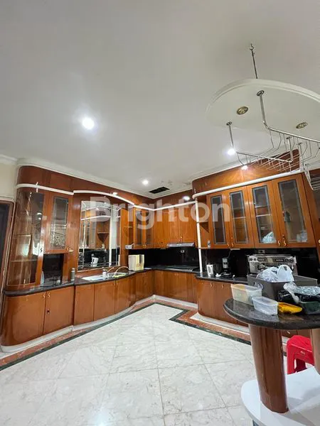 image RUMAH SEWA MEWAH MAKASSAR (3)