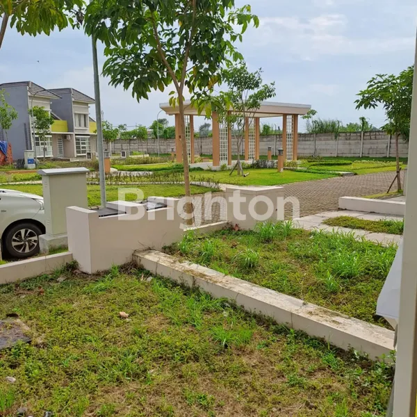 image RUMAH CLUSTER LOKASI STRATEGIS DI PURI SURYA JAYA (2)