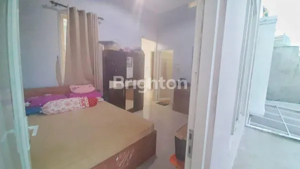 image RUMAH DENGAN PRIVATE POOL DI JL MOJOKLANGRU KIDUL SURABAYA  (2)