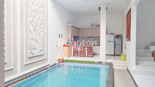 image RUMAH DENGAN PRIVATE POOL DI JL MOJOKLANGRU KIDUL SURABAYA  (5)