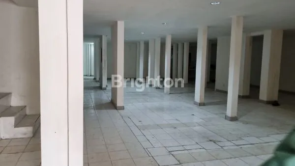 image RUKO TANJUNG DUREN BARAT BANGUNAN 3 LANTAI FULL  LANGSUNG DAPAT INCOME SEWA (8)