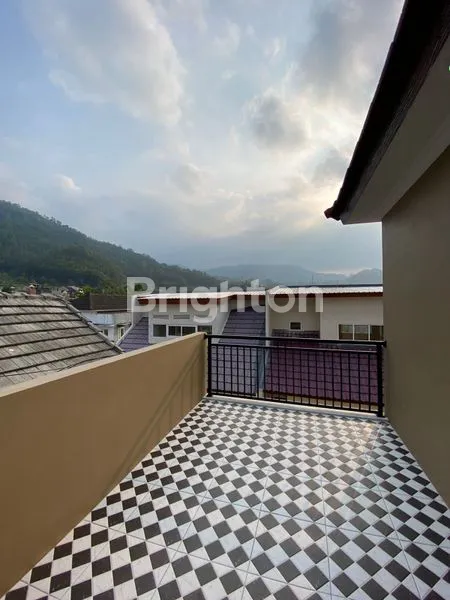 image DIJUAL VILLA CANTIK VIEW BAGUS DENGAN ROOFTOP (7)
