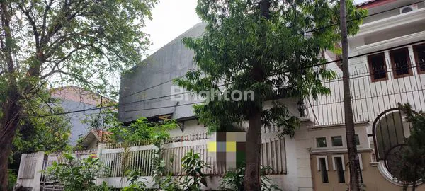 image GUDANG STRATEGIS TENGAH KOTA DI JL. ATMODIRONO (2)