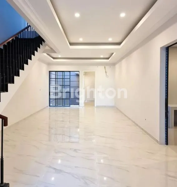 image BARU GRESS, LUX, ARAYA, GALAXY BUMI PERMAI, SURABAYA TIMUR DEKAT PAKUWON CITY (4)