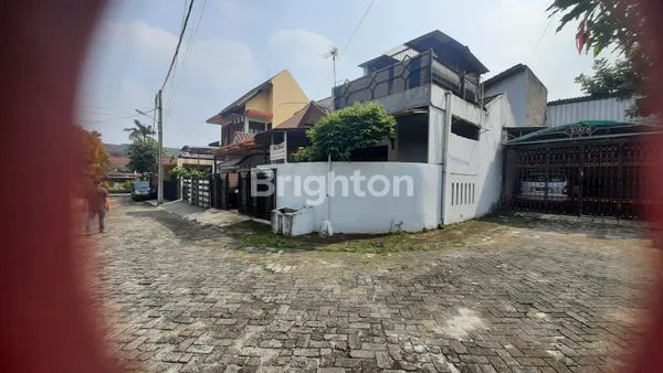 image RUMAH CANTIK DI JATI BENING ESTATE (5)