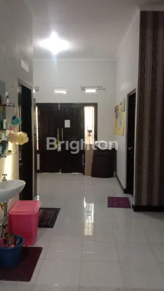 image RUMAH CANTIK TERAWAT HANYA 1.1 KM  KE MALL EWALK DAN  PENTACITY  (2)