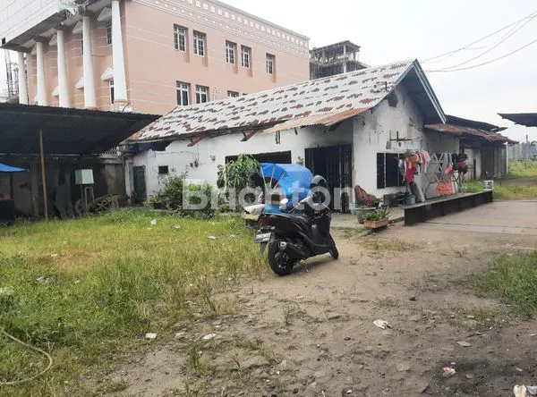 image TANAH SANGAT LUAS DI PINGGIR JALAN BESAR  LETDA SUDJONO - MEDAN (2)