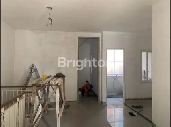 image RUMAH MINIMALIS 4 BR DI DALAM CLUSTER DI JAKARTA SELATAN (6)