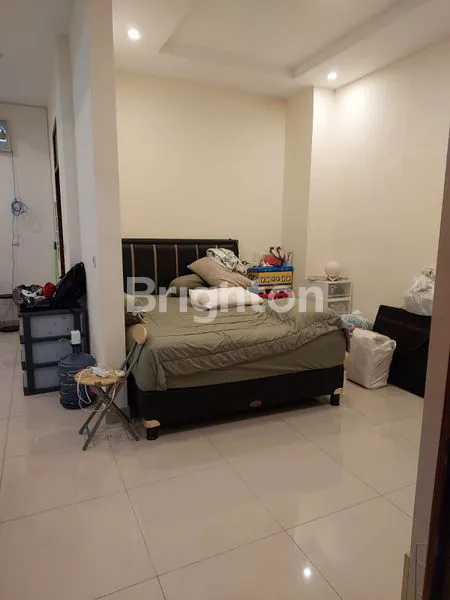 RUKO 3 LANTAI DI MEKAR WANGI