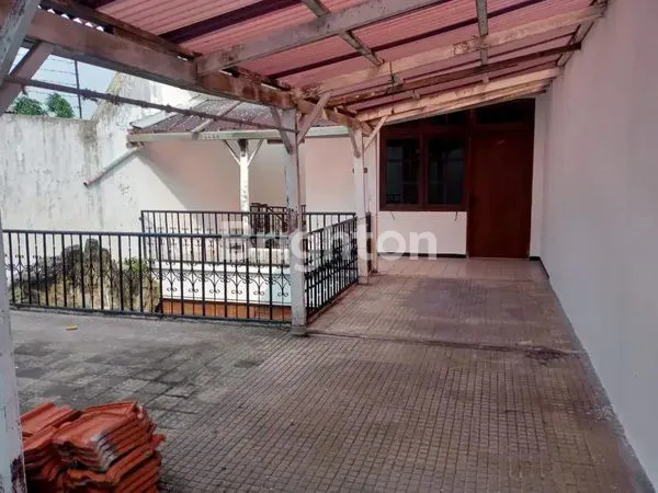 image RUMAH DI KERTAJAYA INDAH  (7)