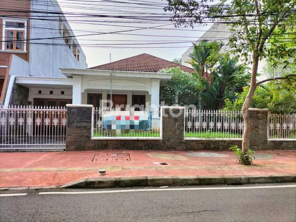 image RUMAH 2 LANTAI DI CEMPAKA PUTIH TENGAH - JAKARTA UTARA (1)