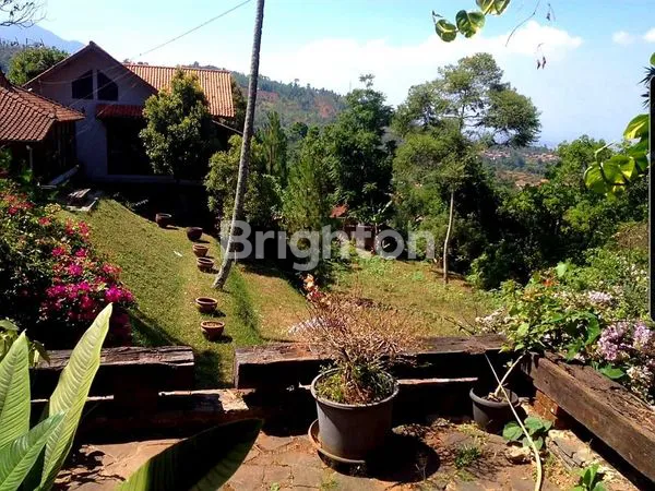 image VILLA MURAH DI CIMENYAN BANDUNG (4)