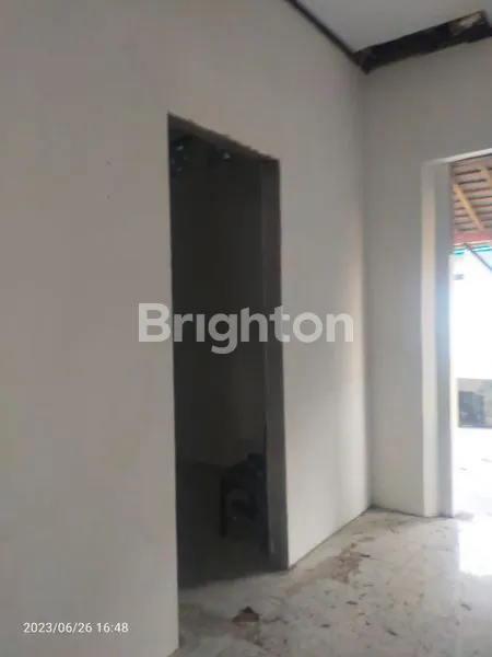 image RUMAH DAN TANAH PARE (3)